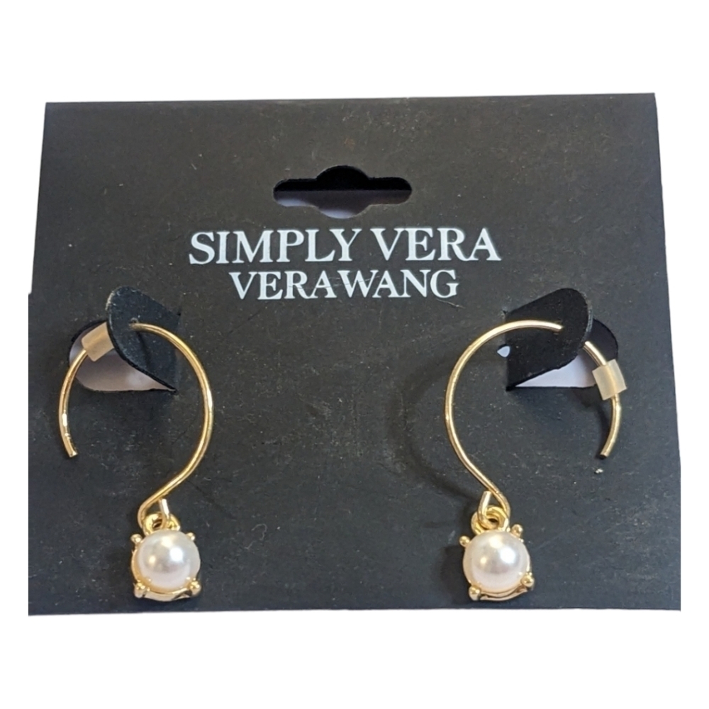 Vera Wang Drop Pearl Style Earrings